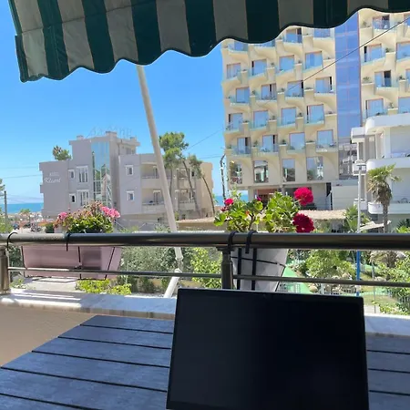 Florida Apartment Golem (Tirana)